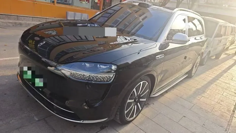 2024 AITO AITO M9 1.5T 152HP L4 REEV 42KWH,autocango,china used car exporter,china ev exporter,chinese used car exporter,chinese used ev exporter