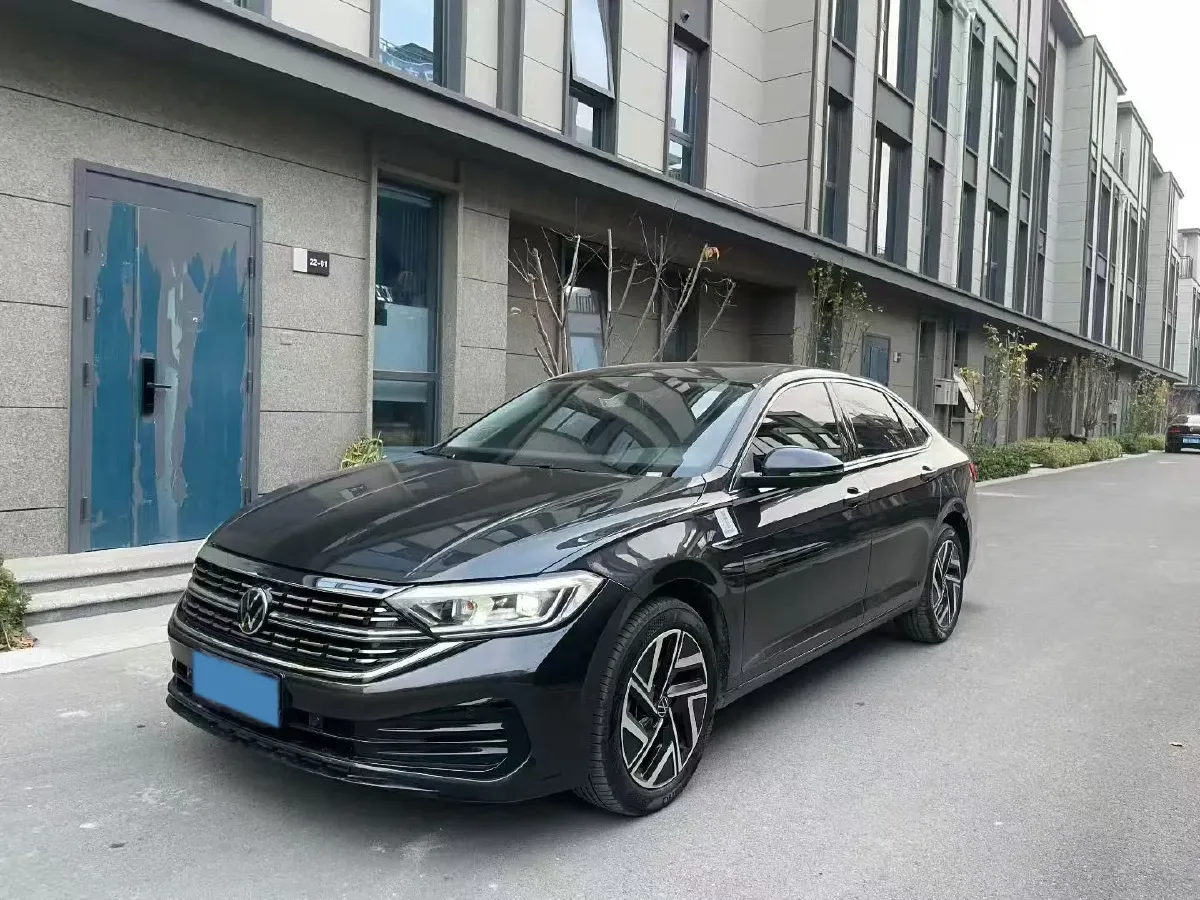 2025 Volkswagen Sagitar 1.5T 160HP L4 7DCT,autocango,china used car exporter,china ev exporter,chinese used car exporter,chinese used ev exporter