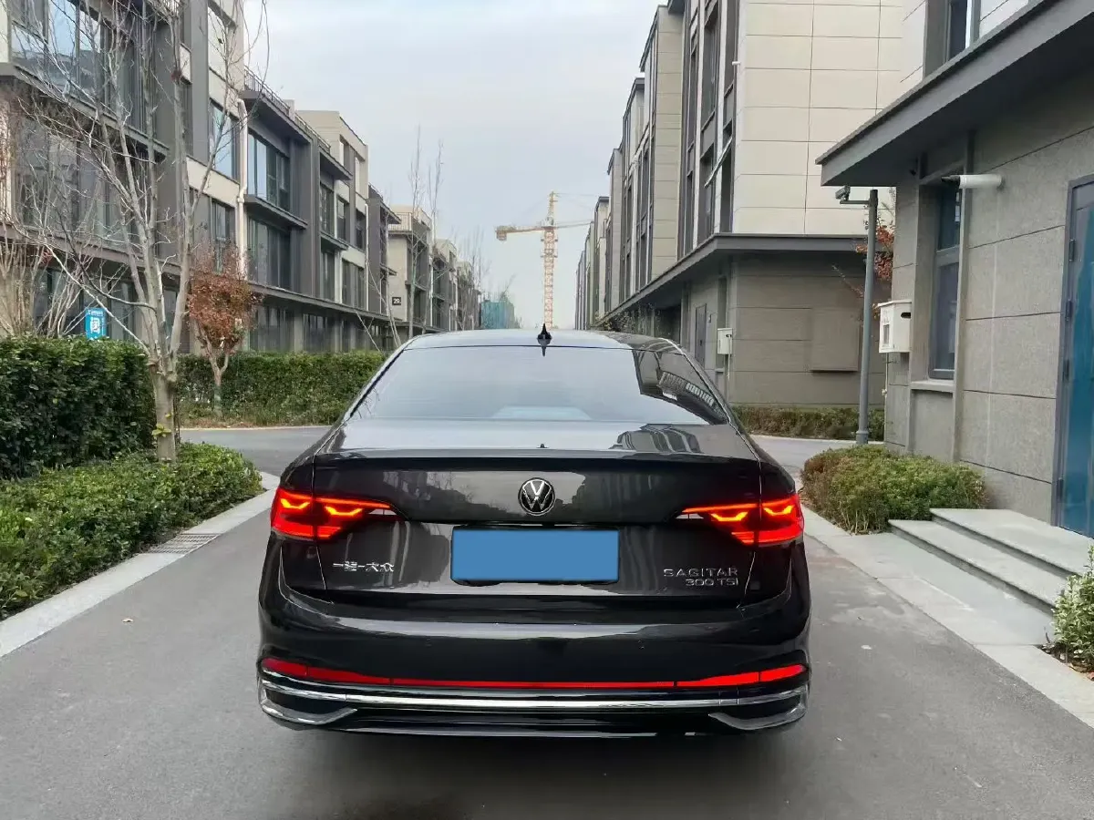 2025 Volkswagen Sagitar 1.5T 160HP L4 7DCT,autocango,china used car exporter,china ev exporter,chinese used car exporter,chinese used ev exporter