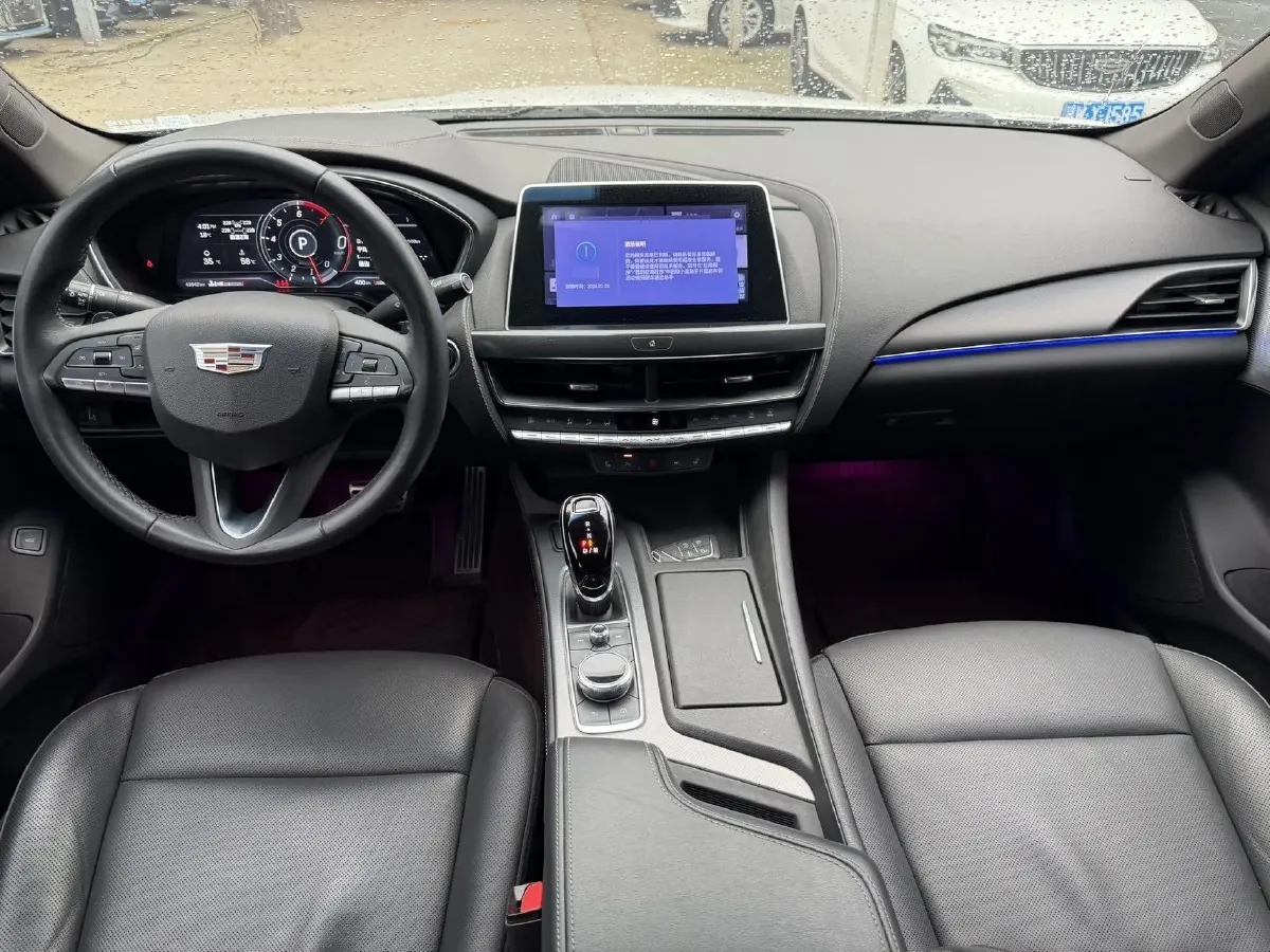 2022 Cadillac CT5 2.0T 237HP L4 10AT,autocango,china used car exporter,china ev exporter,chinese used car exporter,chinese used ev exporter