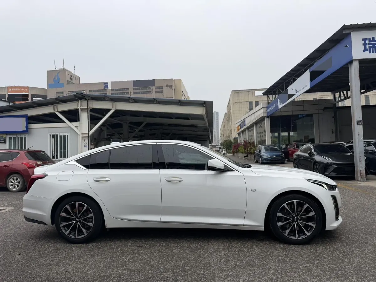 2022 Cadillac CT5 2.0T 237HP L4 10AT,autocango,china used car exporter,china ev exporter,chinese used car exporter,chinese used ev exporter