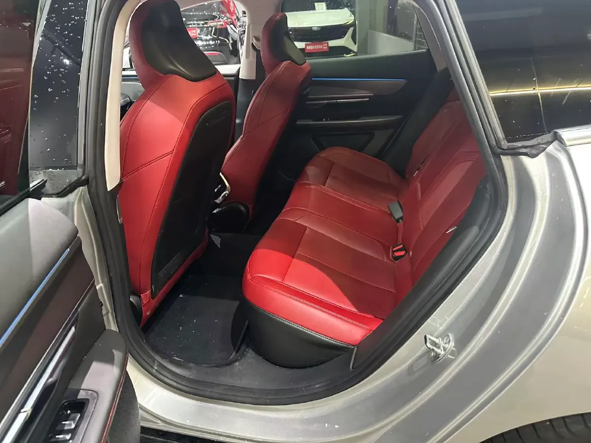 2023 Xpeng P7 BEV 86.2KWH,autocango,china used car exporter,china ev exporter,chinese used car exporter,chinese used ev exporter