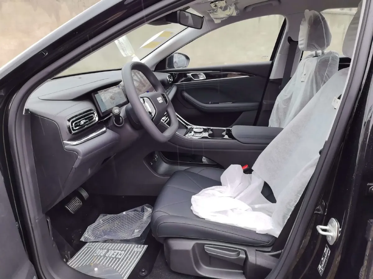 2025 Geely Galaxy L6 1.5L 112HP L4 1DHT PHEV 8.5KWH,autocango,china used car exporter,china ev exporter,chinese used car exporter,chinese used ev exporter