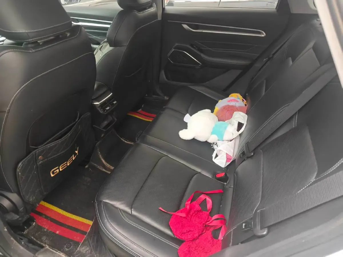 2022 Geely Emgrand 1.5L 114HP L4 CVT,autocango,china used car exporter,china ev exporter,chinese used car exporter,chinese used ev exporter