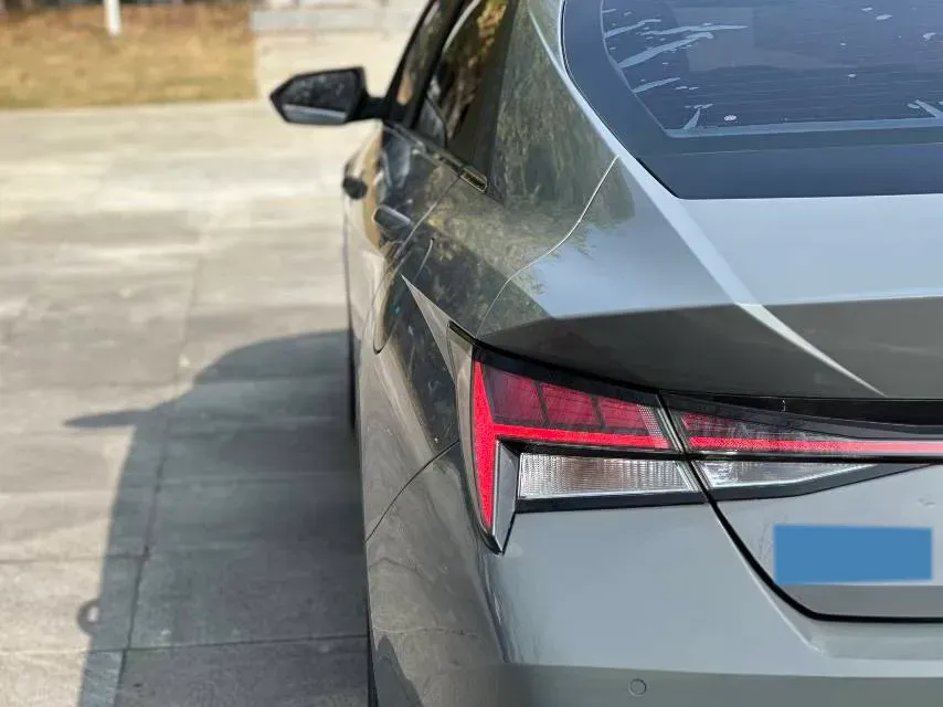 2021 Hyundai Elantra 1.5L 115HP L4 CVT,autocango,china used car exporter,china ev exporter,chinese used car exporter,chinese used ev exporter