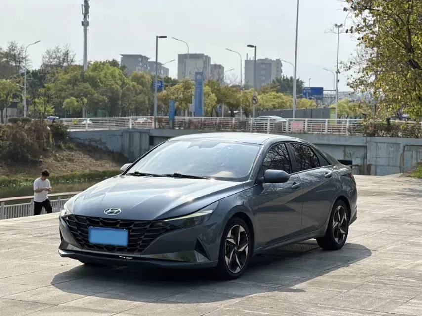2021 Hyundai Elantra 1.5L 115HP L4 CVT,autocango,china used car exporter,china ev exporter,chinese used car exporter,chinese used ev exporter