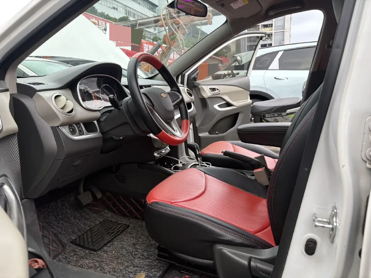 2018 Chery Tiggo 3 1.6L 126HP L4 5MT,autocango,china used car exporter,china ev exporter,chinese used car exporter,chinese used ev exporter