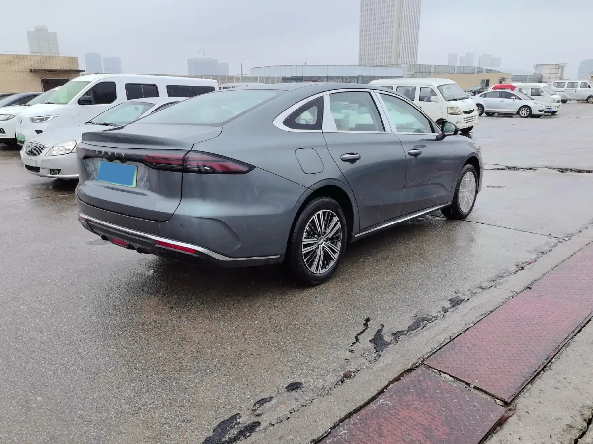 2025 Geely Galaxy A7 1.5L 112HP L4 1DHT PHEV,autocango,china used car exporter,china ev exporter,chinese used car exporter,chinese used ev exporter