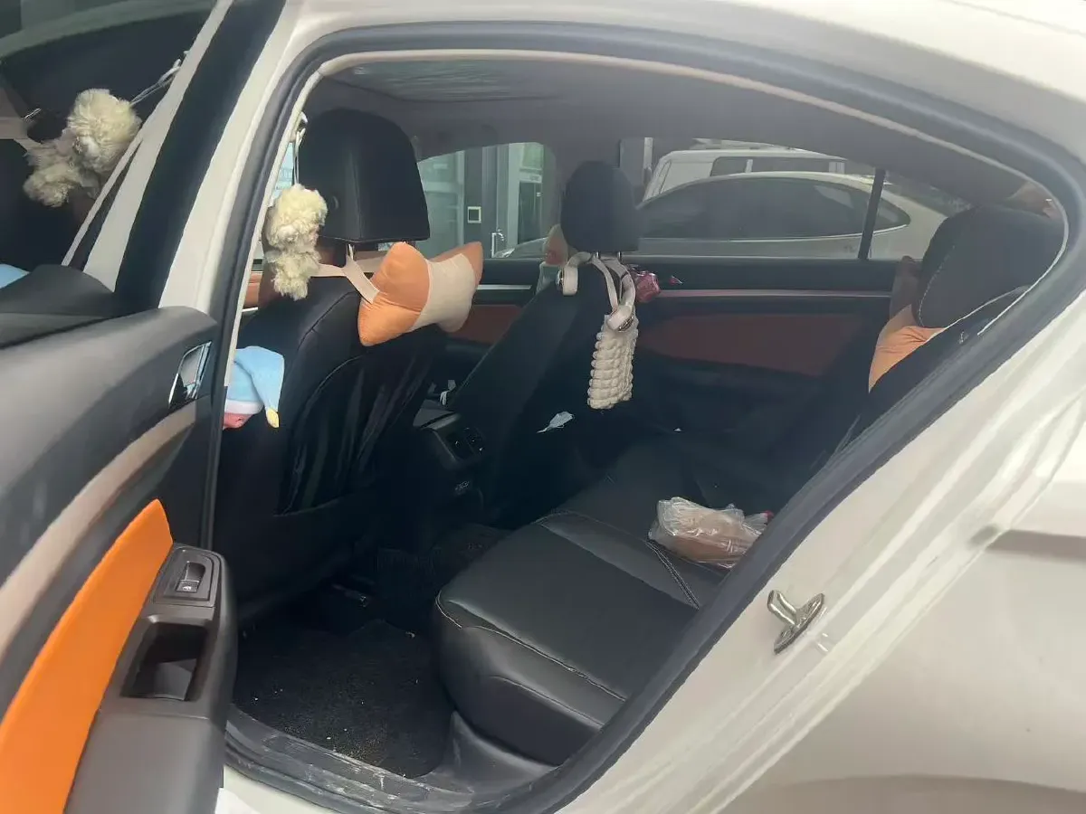 2023 Volkswagen Bora 1.2T 116HP L4 7DCT,autocango,china used car exporter,china ev exporter,chinese used car exporter,chinese used ev exporter