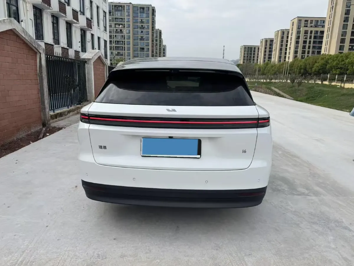 2025 Li i6 BEV,autocango,china used car exporter,china ev exporter,chinese used car exporter,chinese used ev exporter