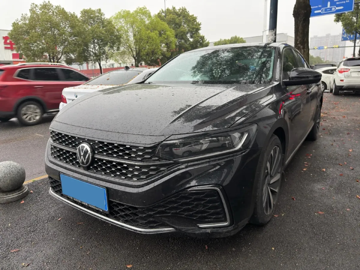 2022 Skoda Kodiak GT 2.0T 186HP L4 7DCT,autocango,china used car exporter,china ev exporter,chinese used car exporter,chinese used ev exporter