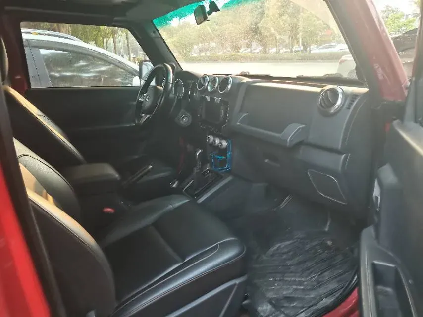 2016 Beijing BJ40 2.3T 250HP L4 6AT,autocango,china used car exporter,china ev exporter,chinese used car exporter,chinese used ev exporter