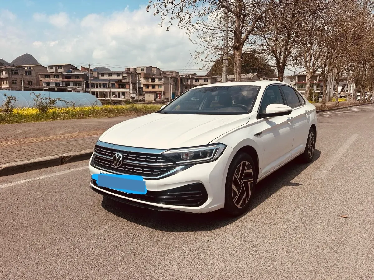 2023 Volkswagen Sagitar 1.2T 116HP L4 7DCT,autocango,china used car exporter,china ev exporter,chinese used car exporter,chinese used ev exporter