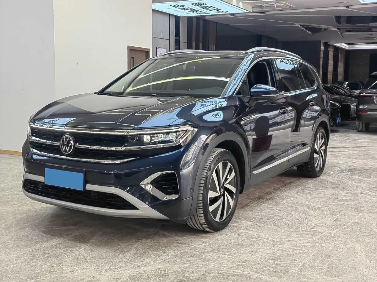 2021 Volkswagen Talagon 2.0T 186HP L4 7DCT,autocango,china used car exporter,china ev exporter,chinese used car exporter,chinese used ev exporter