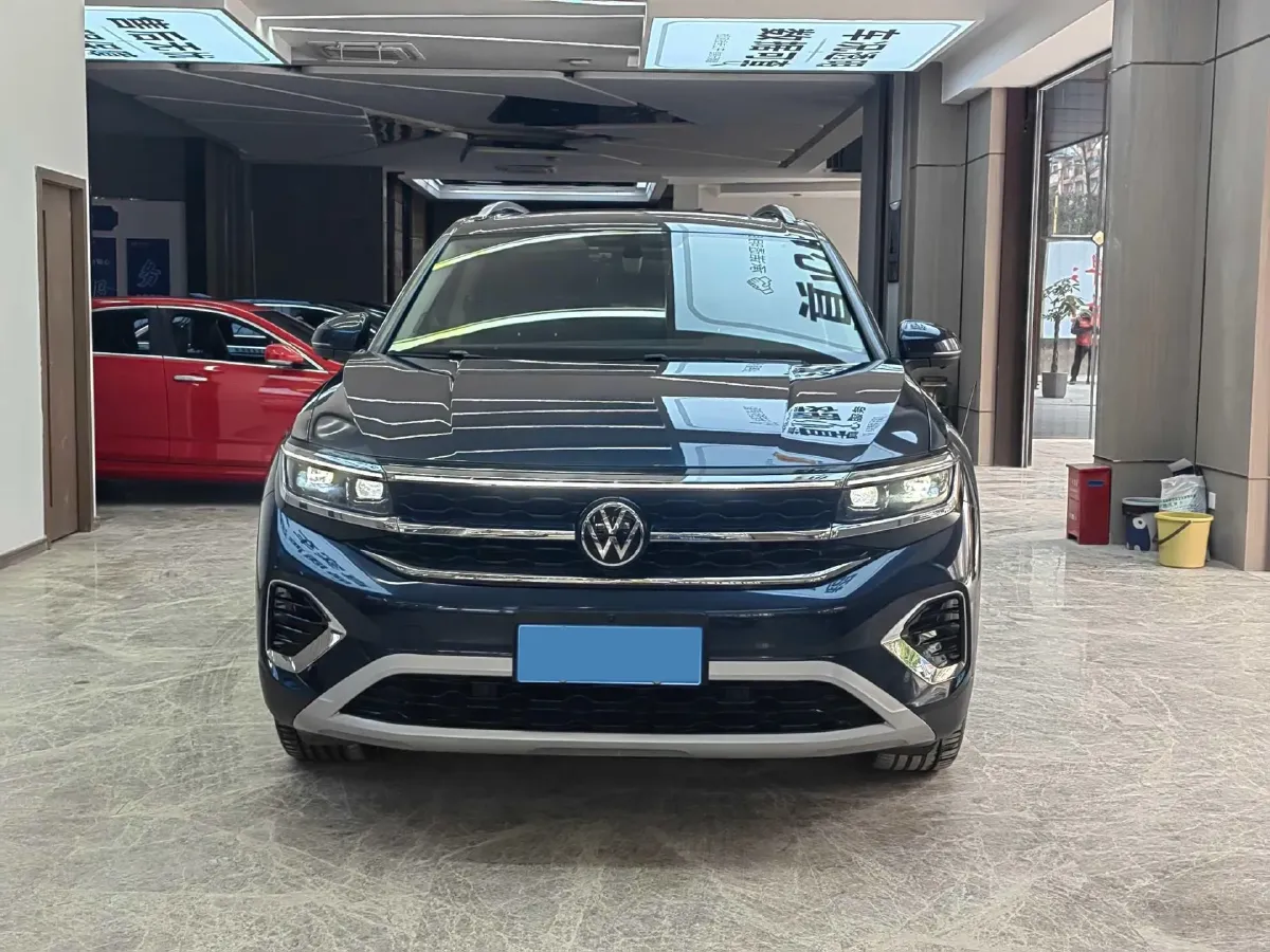 2021 Volkswagen Talagon 2.0T 186HP L4 7DCT,autocango,china used car exporter,china ev exporter,chinese used car exporter,chinese used ev exporter