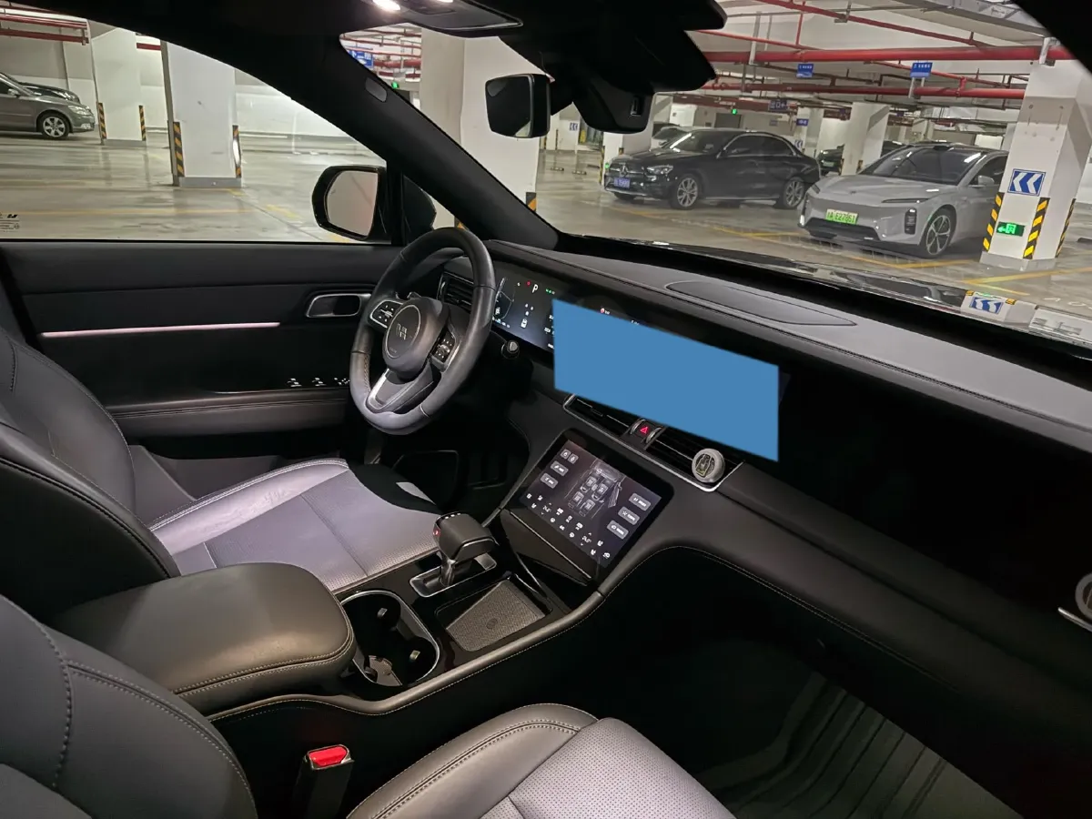 2021 Li ONE Range Extended 131HP REEV 40.5KWH,autocango,china used car exporter,china ev exporter,chinese used car exporter,chinese used ev exporter