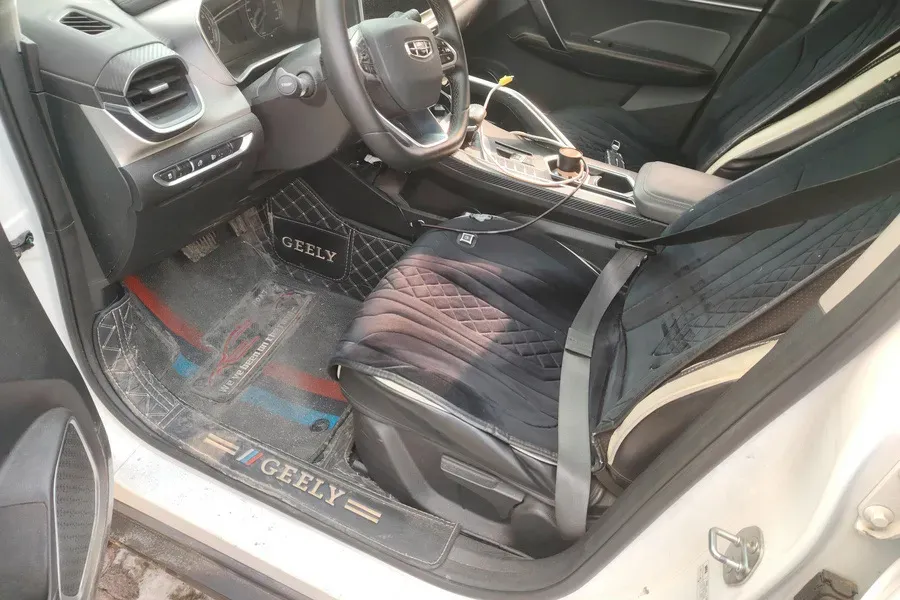2023 Geely Coolray 1.5T 181HP L4 7DCT,autocango,china used car exporter,china ev exporter,chinese used car exporter,chinese used ev exporter
