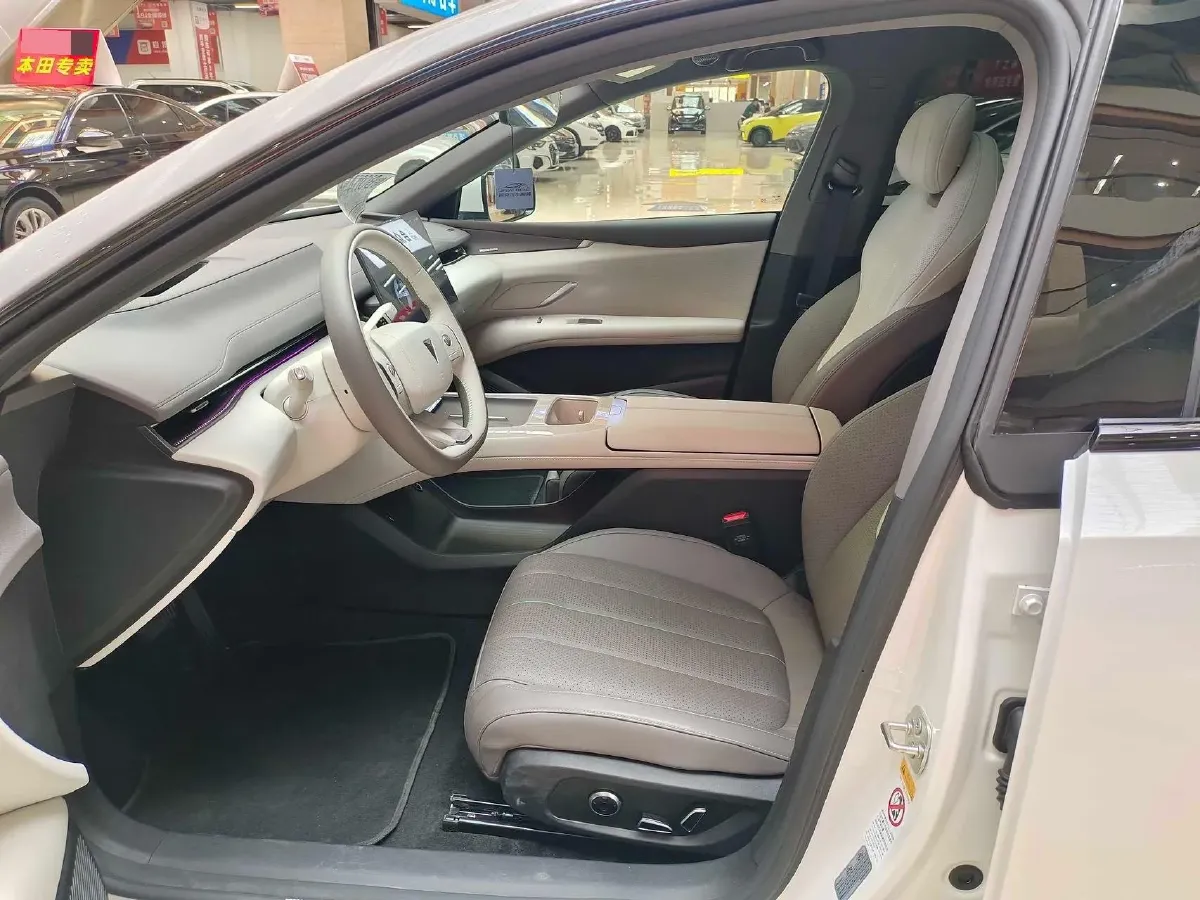 2026 Deepal L07 1.5L 98HP L4 REEV,autocango,china used car exporter,china ev exporter,chinese used car exporter,chinese used ev exporter