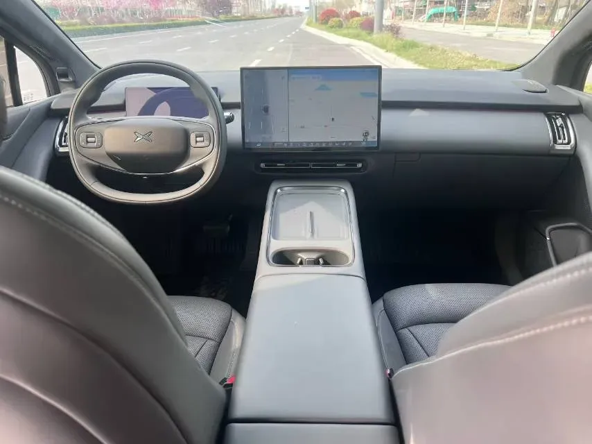 2024 Xpeng P7+ BEV 60.7KWH,autocango,china used car exporter,china ev exporter,chinese used car exporter,chinese used ev exporter