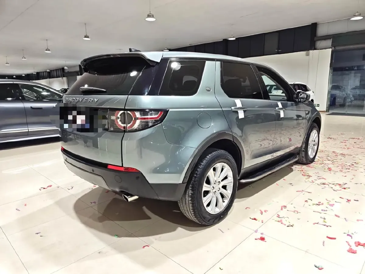 2018 Land Rover Discovery Sport 2.0T 241HP L4 9AT,autocango,china used car exporter,china ev exporter,chinese used car exporter,chinese used ev exporter