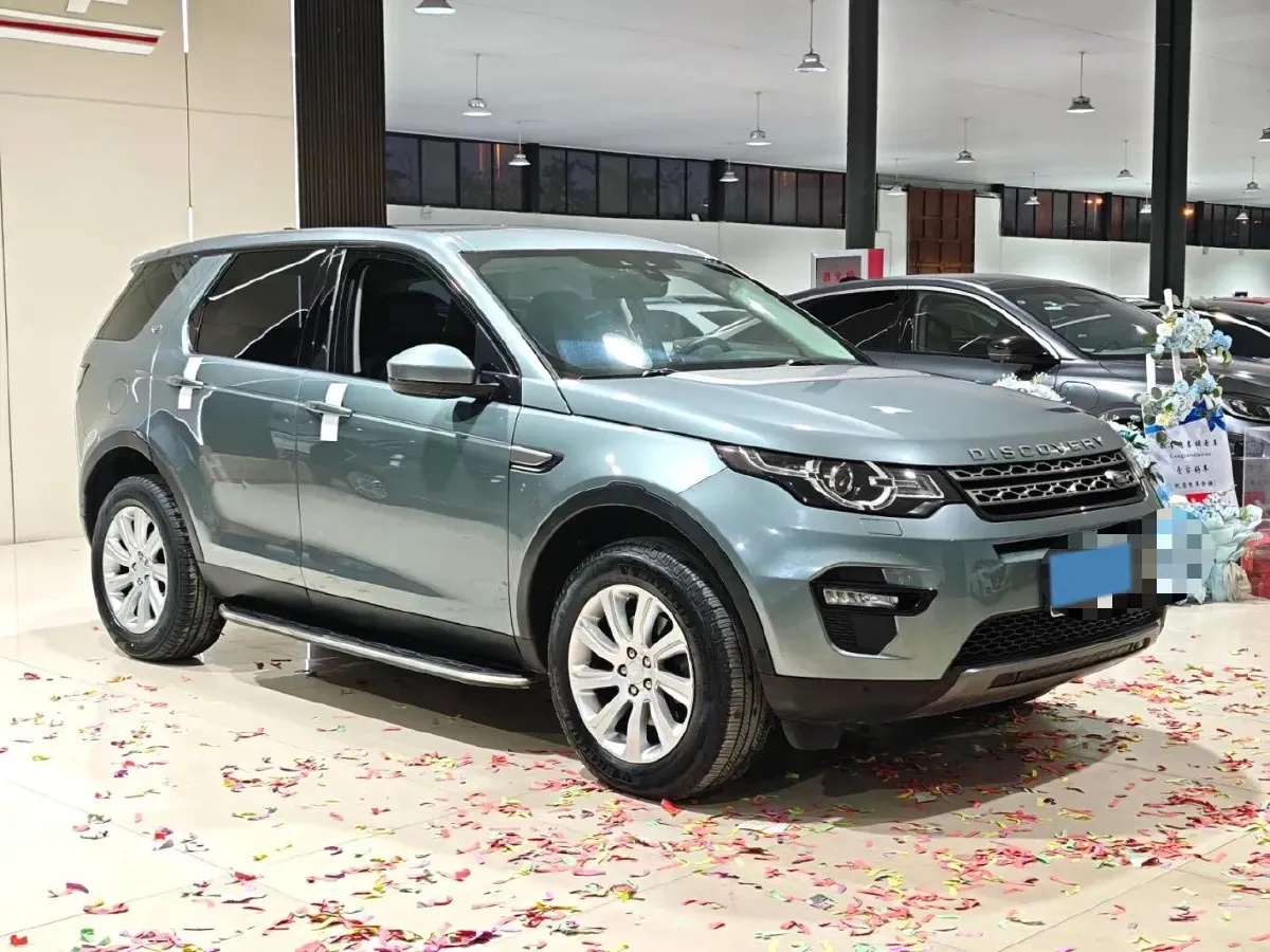 2018 Land Rover Discovery Sport 2.0T 241HP L4 9AT,autocango,china used car exporter,china ev exporter,chinese used car exporter,chinese used ev exporter