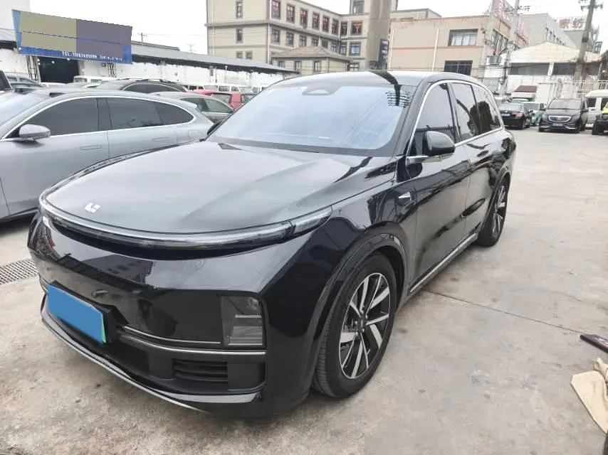 2023 Li L8 Range Extended 154HP REEV 40.9KWH,autocango,china used car exporter,china ev exporter,chinese used car exporter,chinese used ev exporter
