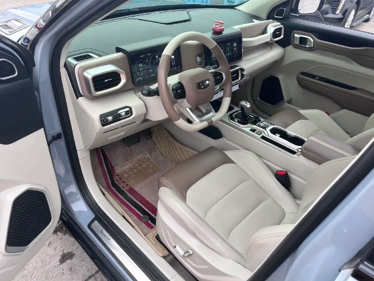 2021 Geely ICON 1.5T 177HP L3 7DCT,autocango,china used car exporter,china ev exporter,chinese used car exporter,chinese used ev exporter