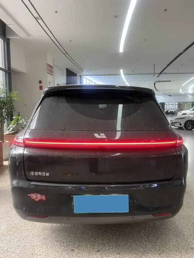 2023 Li L8 Range Extended 154HP REEV 40.9KWH,autocango,china used car exporter,china ev exporter,chinese used car exporter,chinese used ev exporter
