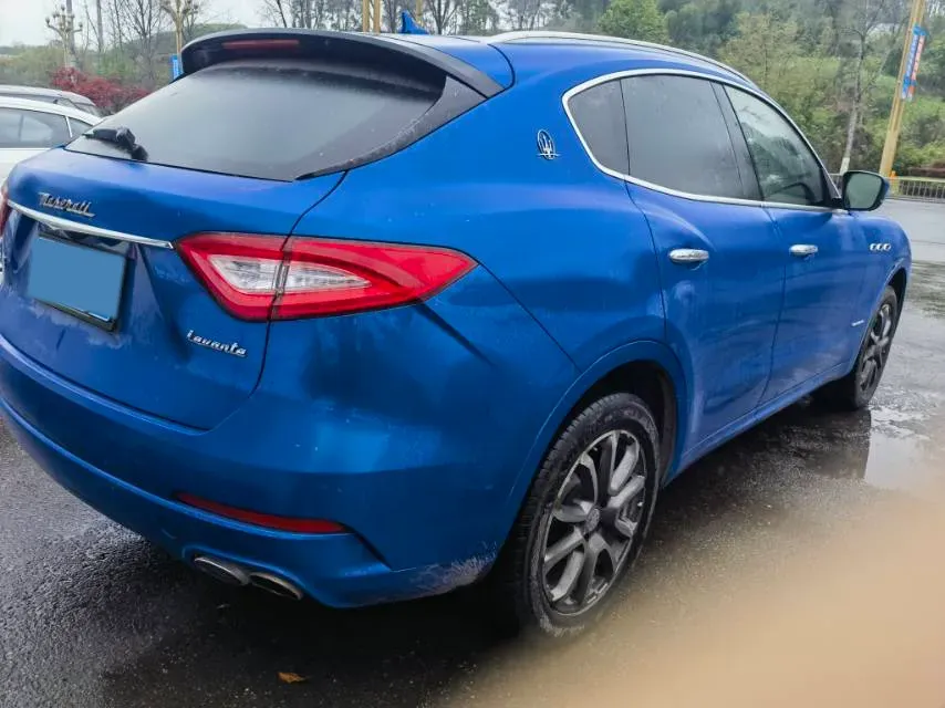 2018 Maserati Levante 3.0T 350HP V6 8AT,autocango,china used car exporter,china ev exporter,chinese used car exporter,chinese used ev exporter