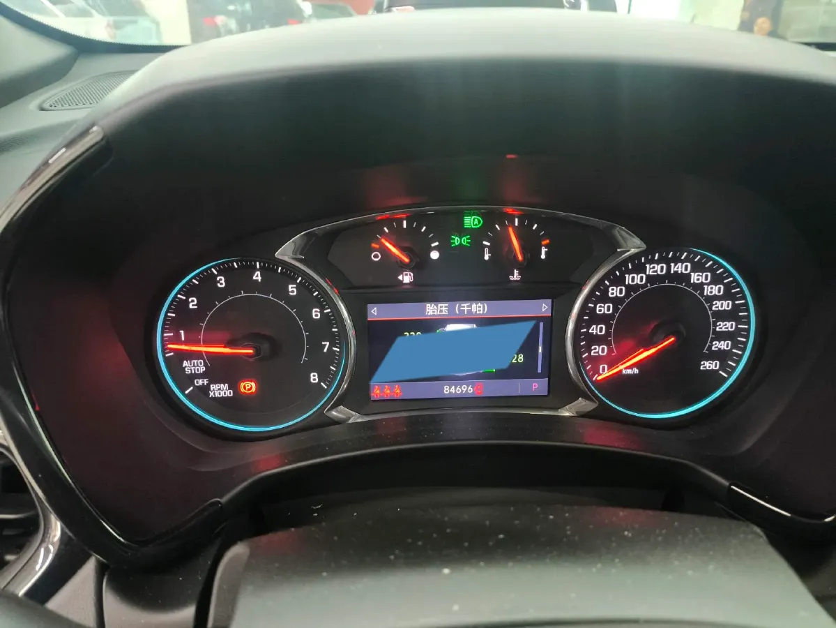 2021 Chevrolet Equinox 2.0T 237HP L4 9AT,autocango,china used car exporter,china ev exporter,chinese used car exporter,chinese used ev exporter