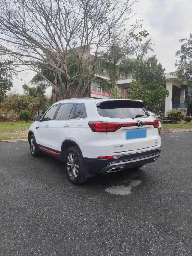 2021 ChangAn CS75 1.5T 178HP L4 7DCT,autocango,china used car exporter,china ev exporter,chinese used car exporter,chinese used ev exporter