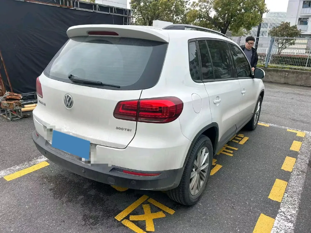 2017 MAXUS T60 2.0T 224HP L4 6AT,autocango,china used car exporter,china ev exporter,chinese used car exporter,chinese used ev exporter