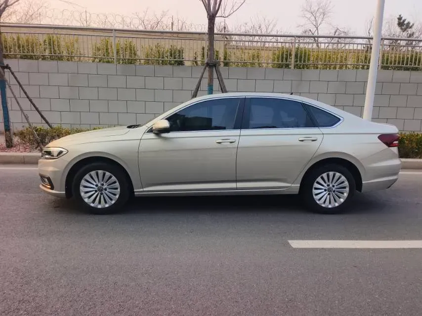 2021 Volkswagen Lavida 1.5L 113HP L4 6AT,autocango,china used car exporter,china ev exporter,chinese used car exporter,chinese used ev exporter