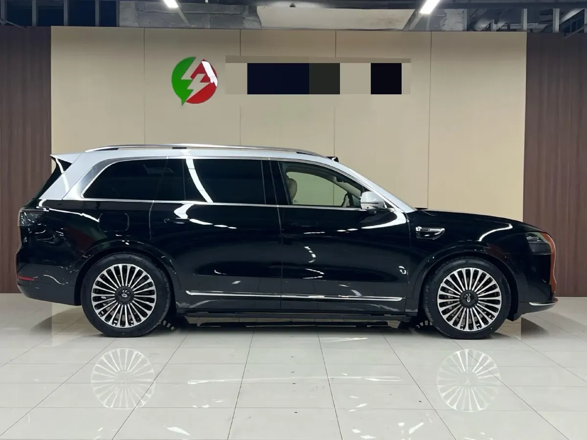 2025 AITO AITO M9 REEV 160HP REEV 52KWH,autocango,china used car exporter,china ev exporter,chinese used car exporter,chinese used ev exporter