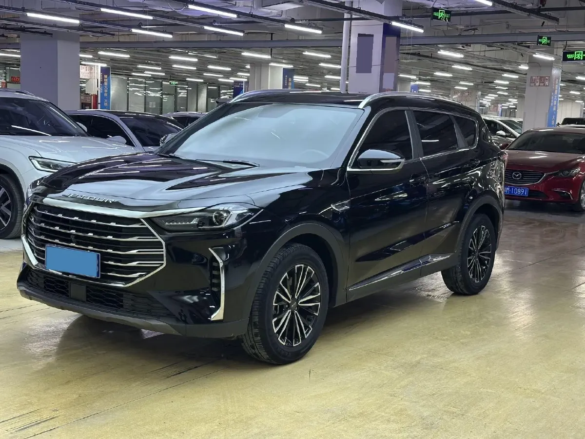 2022 Jetour X70 Plus 1.5T 156HP L4 CVT,autocango,china used car exporter,china ev exporter,chinese used car exporter,chinese used ev exporter