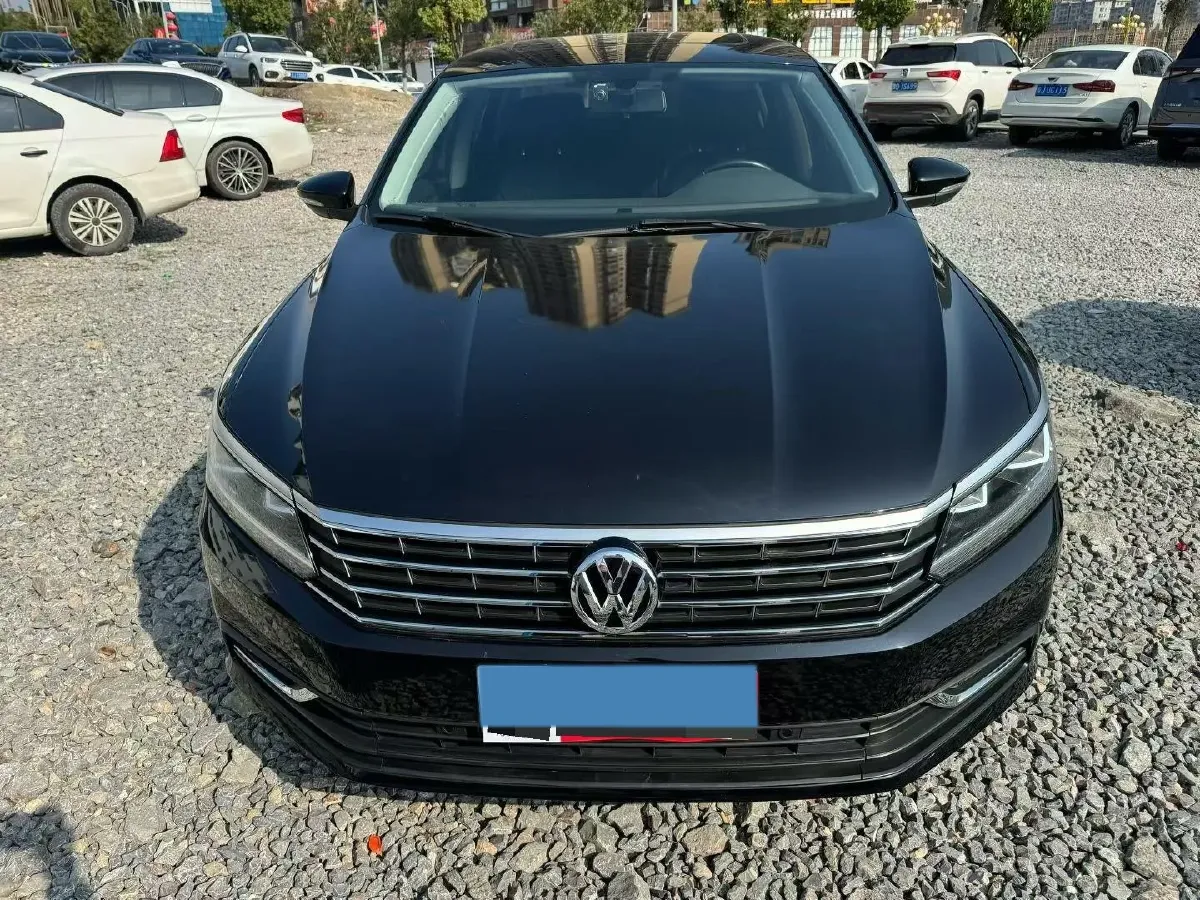 2017 Volkswagen Passat 1.8T 180HP L4 7DCT,autocango,china used car exporter,china ev exporter,chinese used car exporter,chinese used ev exporter