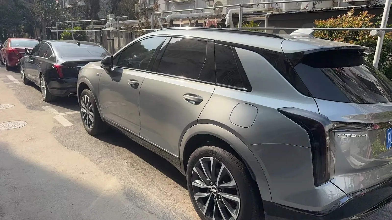 2025 Cadillac XT5 2.0T 237HP L4 9AT,autocango,china used car exporter,china ev exporter,chinese used car exporter,chinese used ev exporter