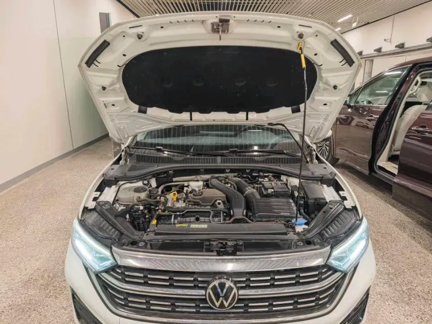 2023 Volkswagen Sagitar 1.5T 160HP L4 7DCT,autocango,china used car exporter,china ev exporter,chinese used car exporter,chinese used ev exporter