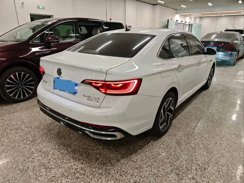 2023 Volkswagen Sagitar 1.5T 160HP L4 7DCT,autocango,china used car exporter,china ev exporter,chinese used car exporter,chinese used ev exporter