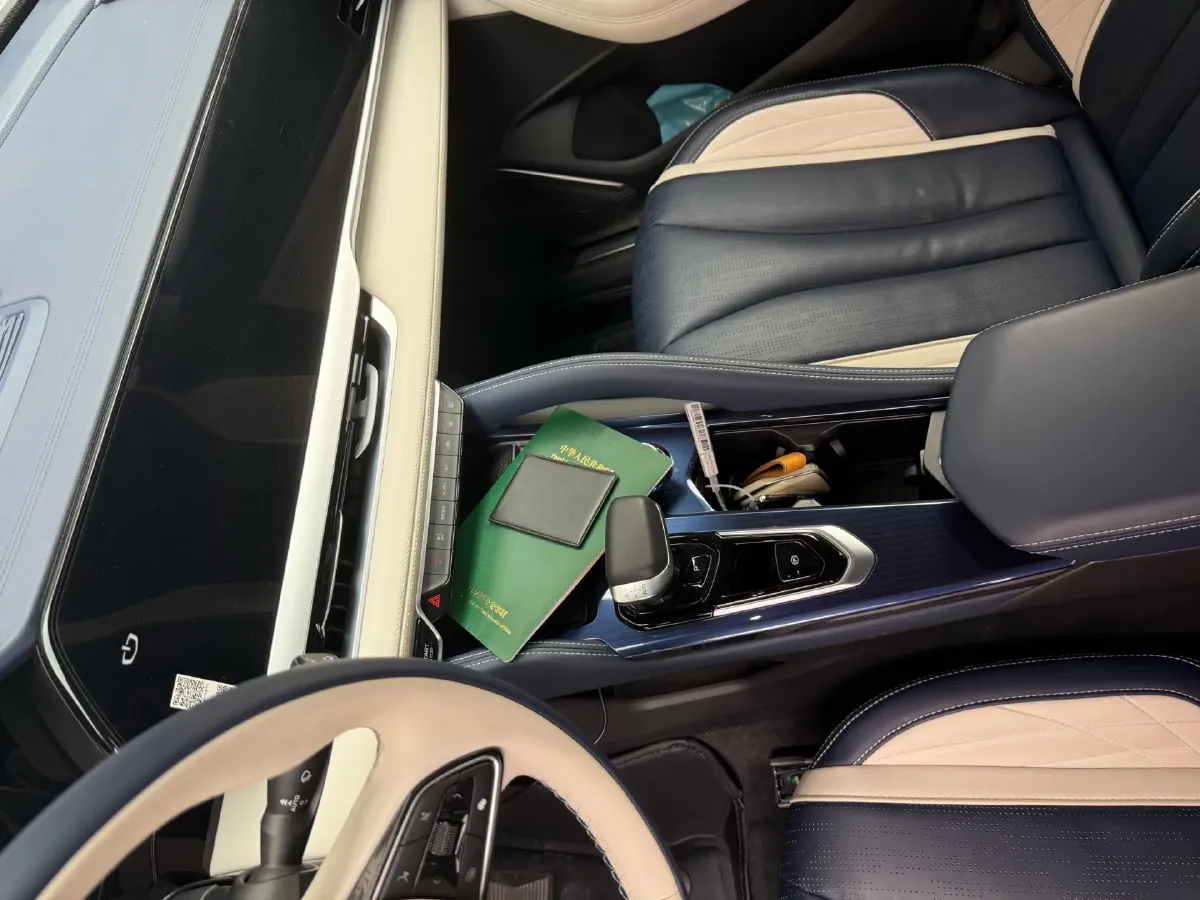 2022 Citroen C5 X 1.6T 175HP L4 8AT,autocango,china used car exporter,china ev exporter,chinese used car exporter,chinese used ev exporter