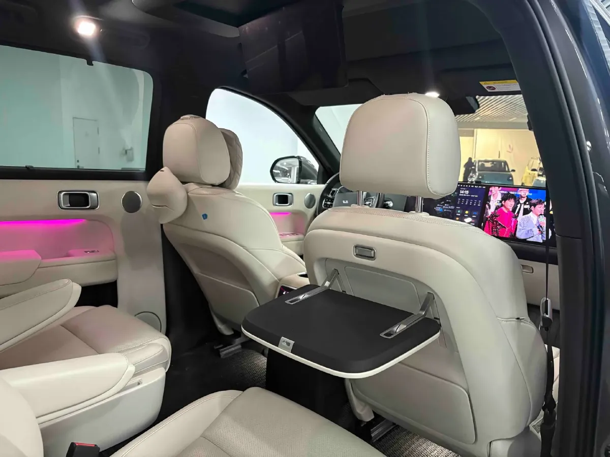 2022 Li L9 Range Extended 154HP REEV 42.6KWH,autocango,china used car exporter,china ev exporter,chinese used car exporter,chinese used ev exporter