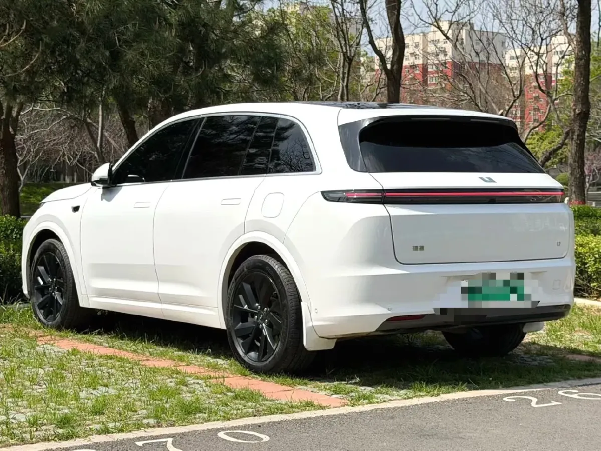 2023 Li L7 Range Extended 154HP REEV 40.9KWH,autocango,china used car exporter,china ev exporter,chinese used car exporter,chinese used ev exporter