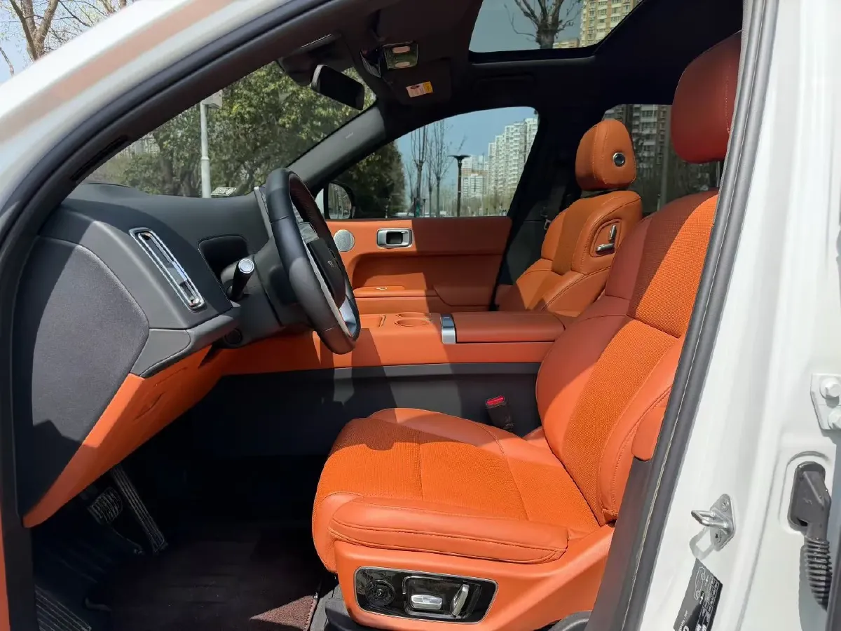 2023 Li L7 Range Extended 154HP REEV 40.9KWH,autocango,china used car exporter,china ev exporter,chinese used car exporter,chinese used ev exporter