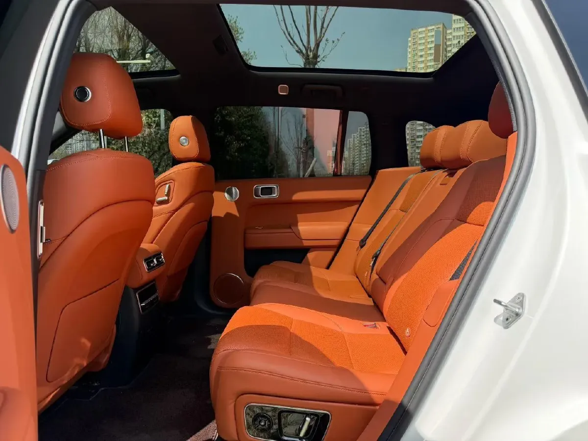 2023 Li L7 Range Extended 154HP REEV 40.9KWH,autocango,china used car exporter,china ev exporter,chinese used car exporter,chinese used ev exporter