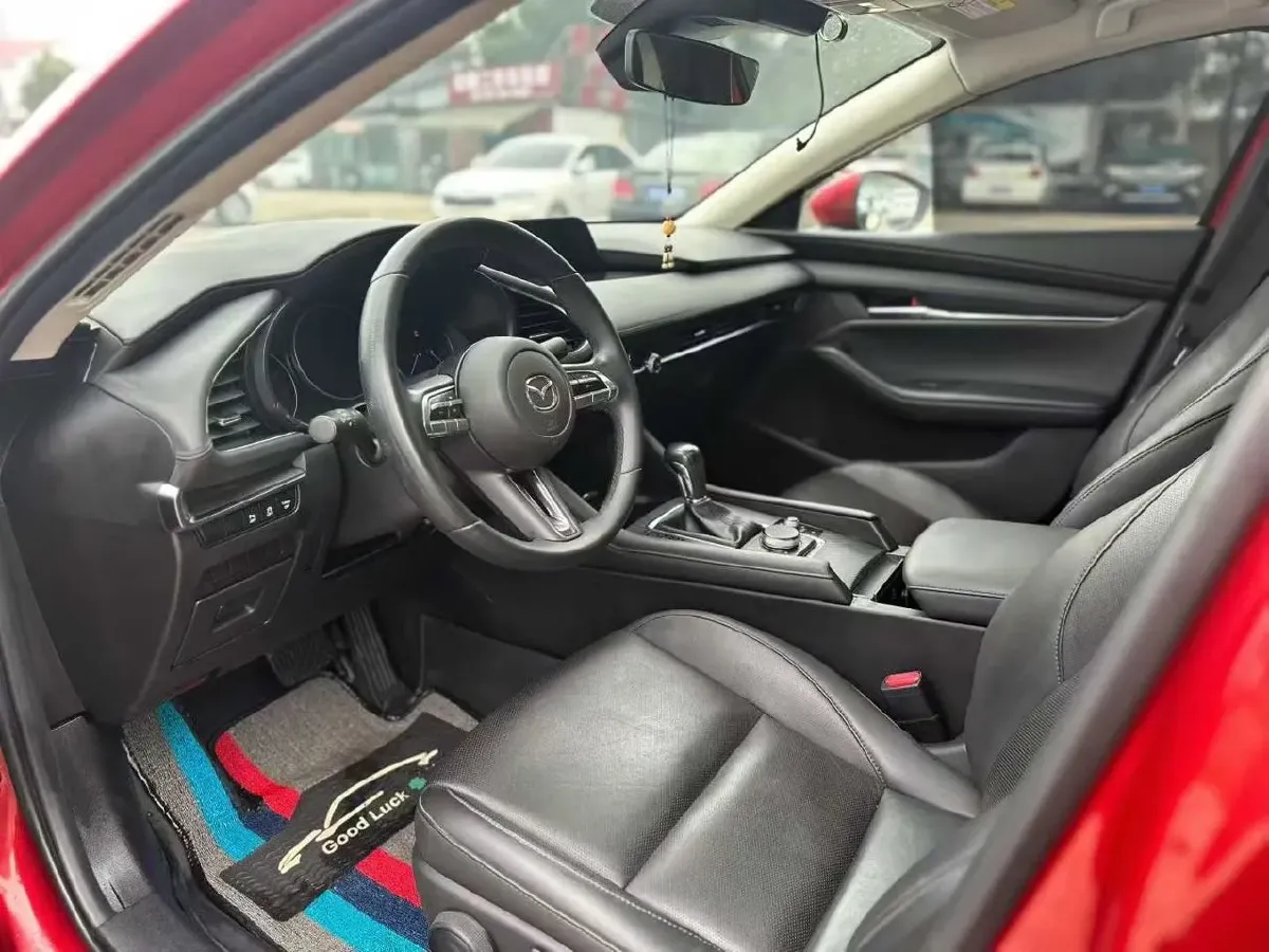 2021 Mazda 3 Axela 2.0L 158HP L4 6AT,autocango,china used car exporter,china ev exporter,chinese used car exporter,chinese used ev exporter
