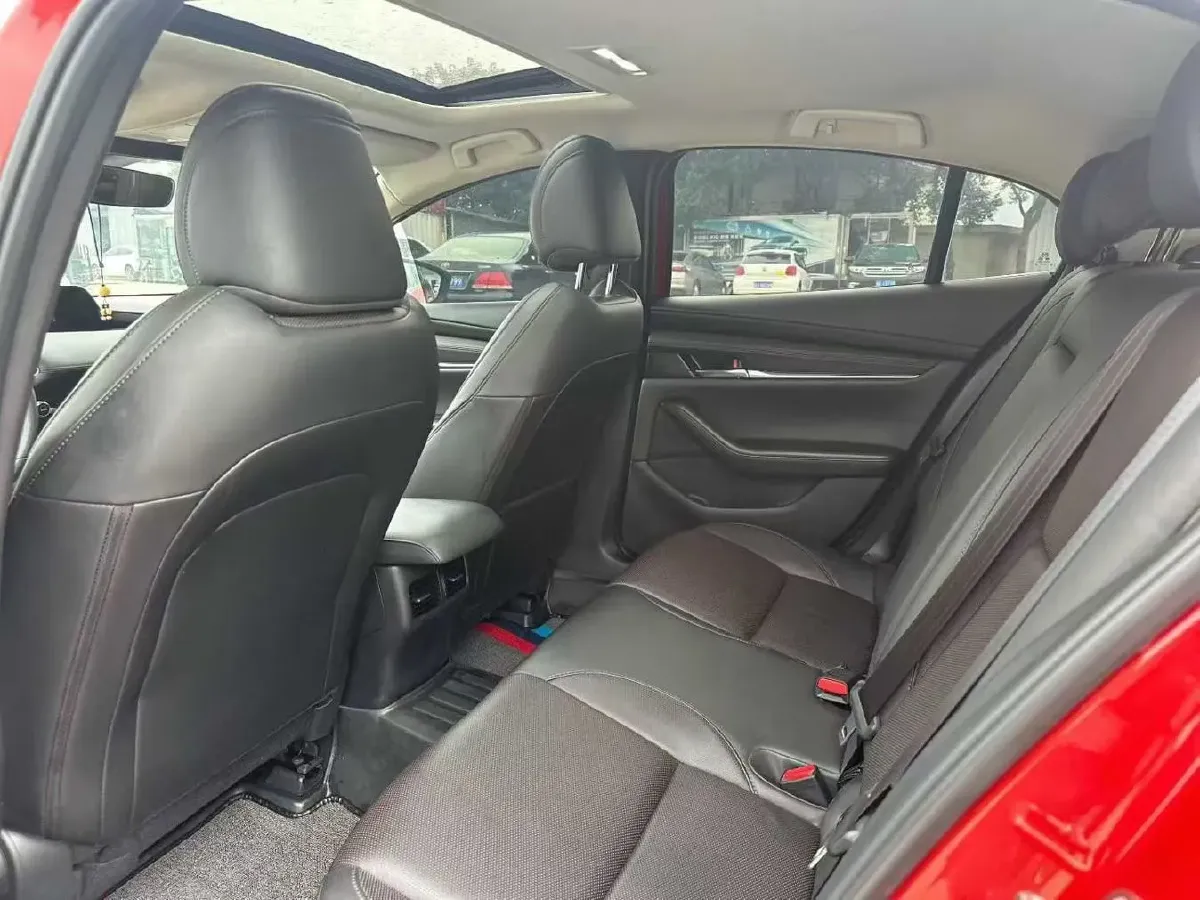 2021 Mazda 3 Axela 2.0L 158HP L4 6AT,autocango,china used car exporter,china ev exporter,chinese used car exporter,chinese used ev exporter