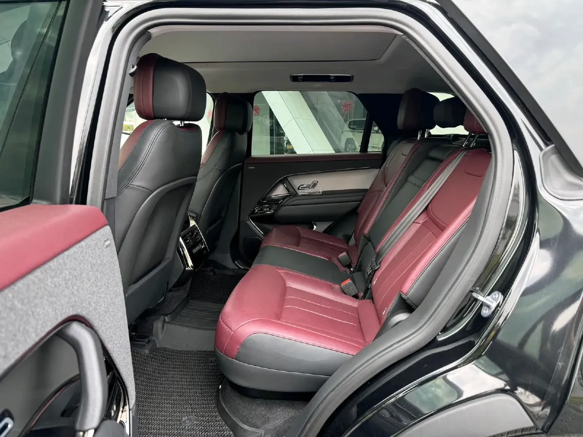 2024 Land Rover Range Rover Sport 3.0T 400HP L6 8AT,autocango,china used car exporter,china ev exporter,chinese used car exporter,chinese used ev exporter