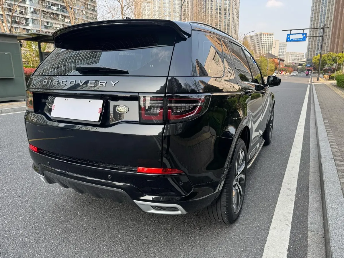 2022 Land Rover Discovery Sport 2.0T 249HP L4 9AT,autocango,china used car exporter,china ev exporter,chinese used car exporter,chinese used ev exporter
