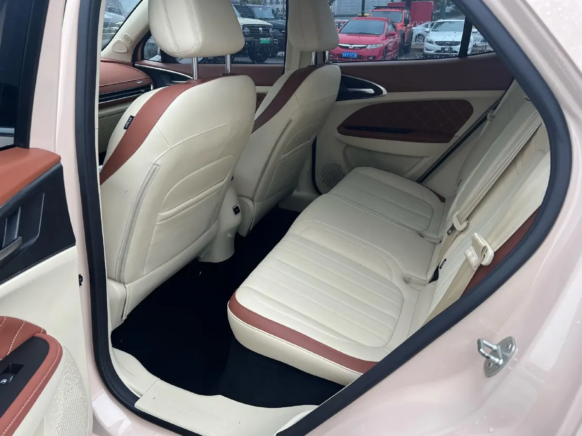 2021 Ora FunkyCat BEV 45.99KWH,autocango,china used car exporter,china ev exporter,chinese used car exporter,chinese used ev exporter