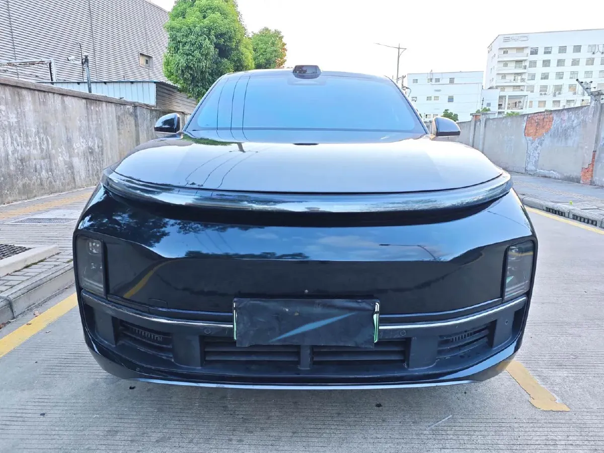 2024 Ford Bronco 2.3T 275HP L4 10AT,autocango,china used car exporter,china ev exporter,chinese used car exporter,chinese used ev exporter